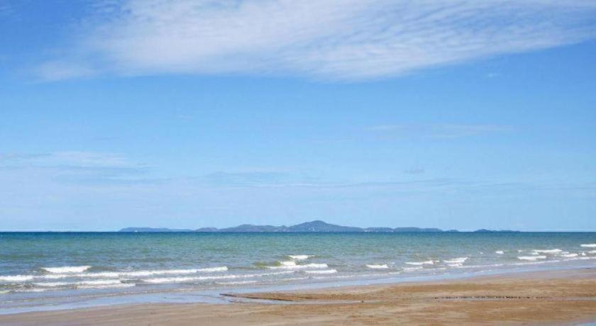 Rose Bay Resort Pattaya Exterior foto