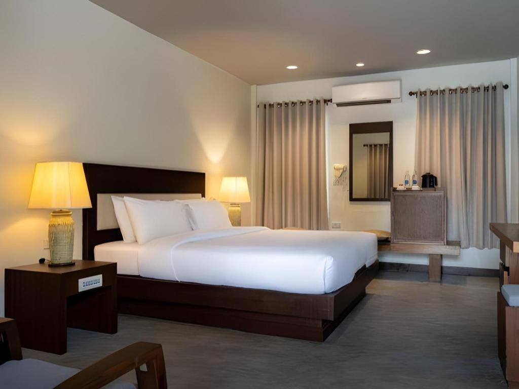 Rose Bay Resort Pattaya Exterior foto