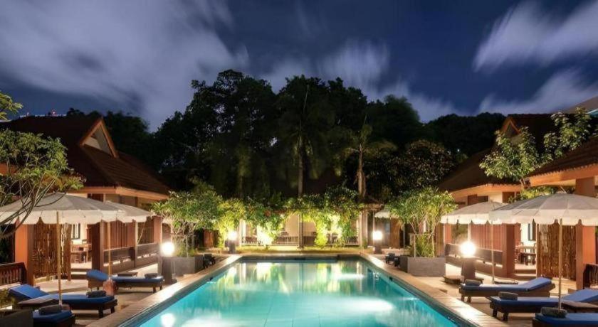 Rose Bay Resort Pattaya Exterior foto